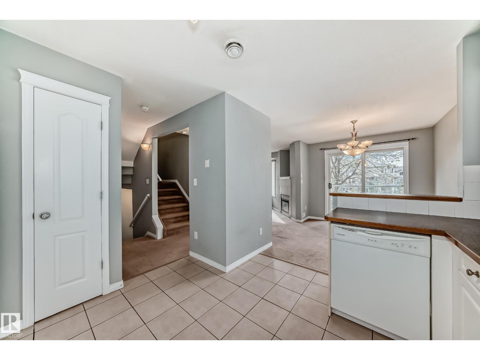 #58 2505 42 St Nw, Edmonton, Alberta  T6L 7G8 - Photo 7 - E4460390