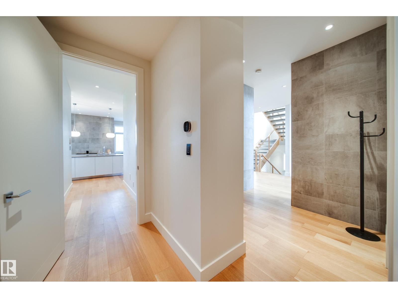 705 Howatt Dr Sw, Edmonton, Alberta  T6W 3K3 - Photo 7 - E4460391