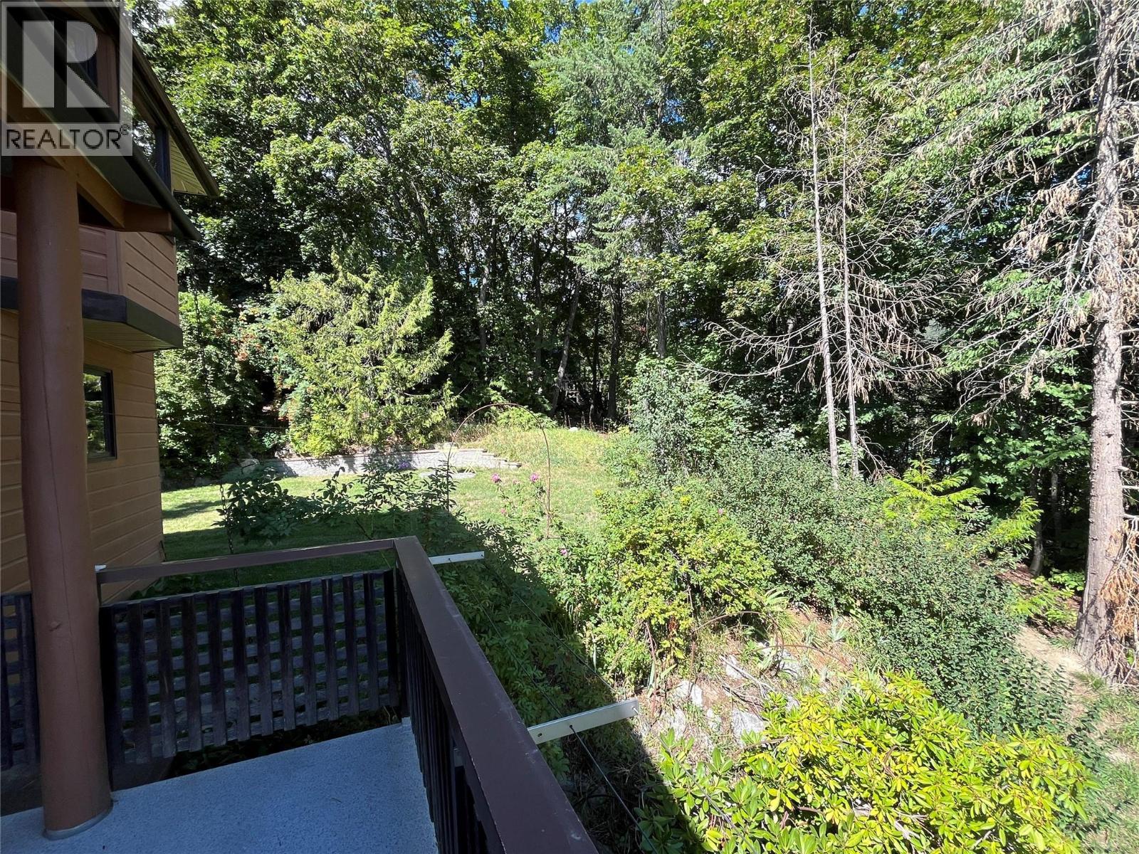 1750 Phoenix Avenue, Rossland, British Columbia  V0G 1Y0 - Photo 59 - 10345656
