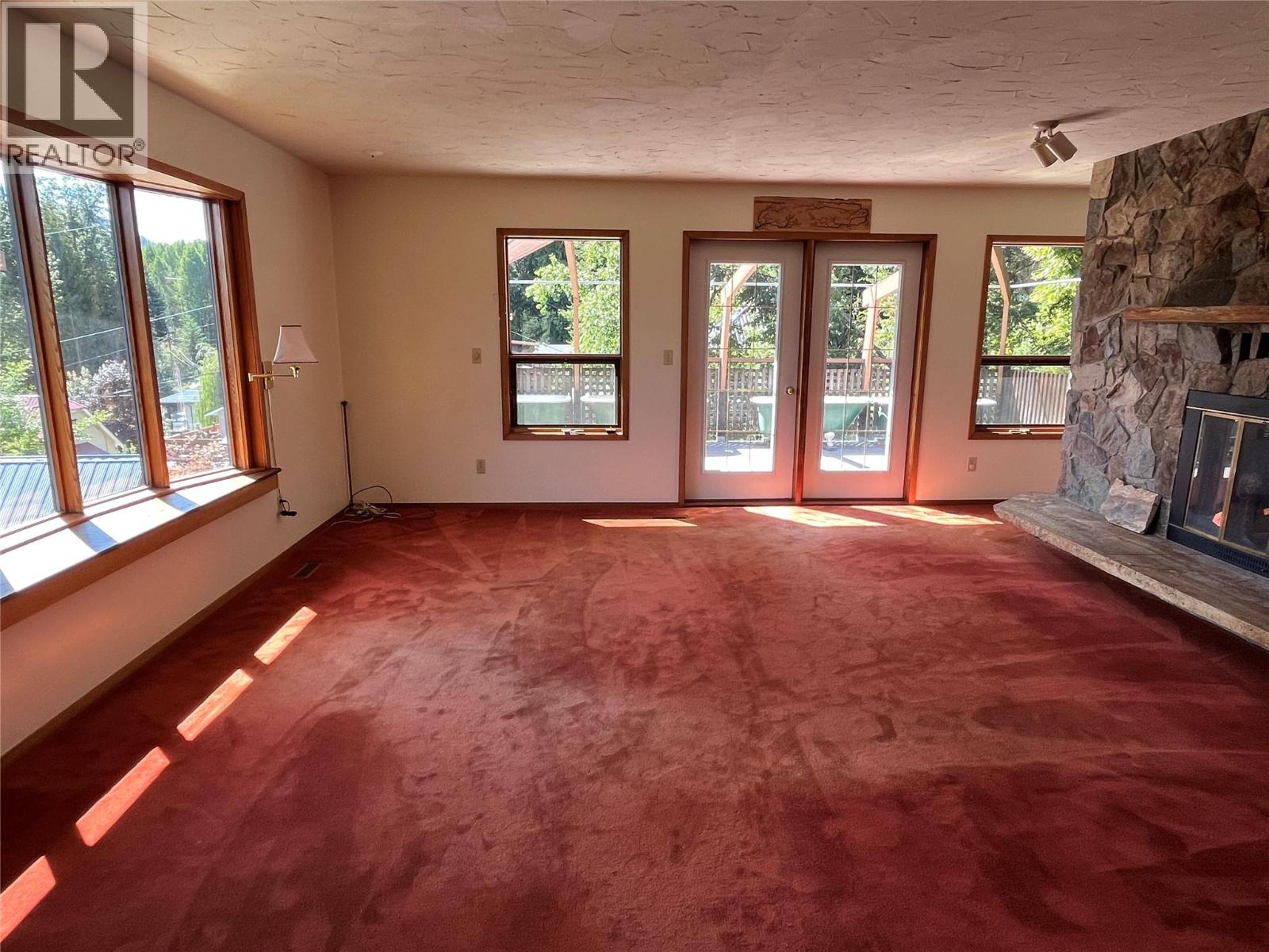 1750 Phoenix Avenue, Rossland, British Columbia  V0G 1Y0 - Photo 62 - 10345656