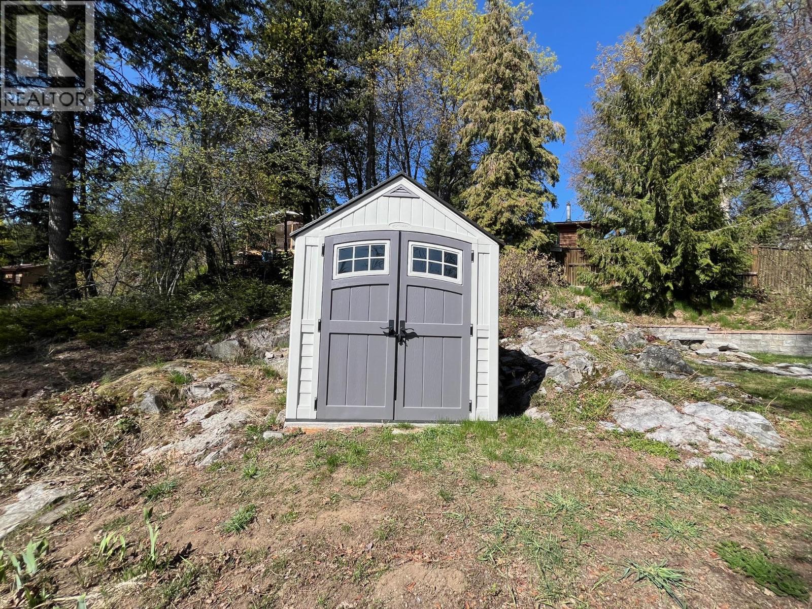1750 Phoenix Avenue, Rossland, British Columbia  V0G 1Y0 - Photo 44 - 10345656