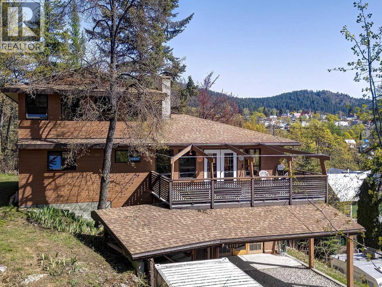 1750 Phoenix Avenue, Rossland, British Columbia  V0G 1Y0 - Photo 7 - 10345656
