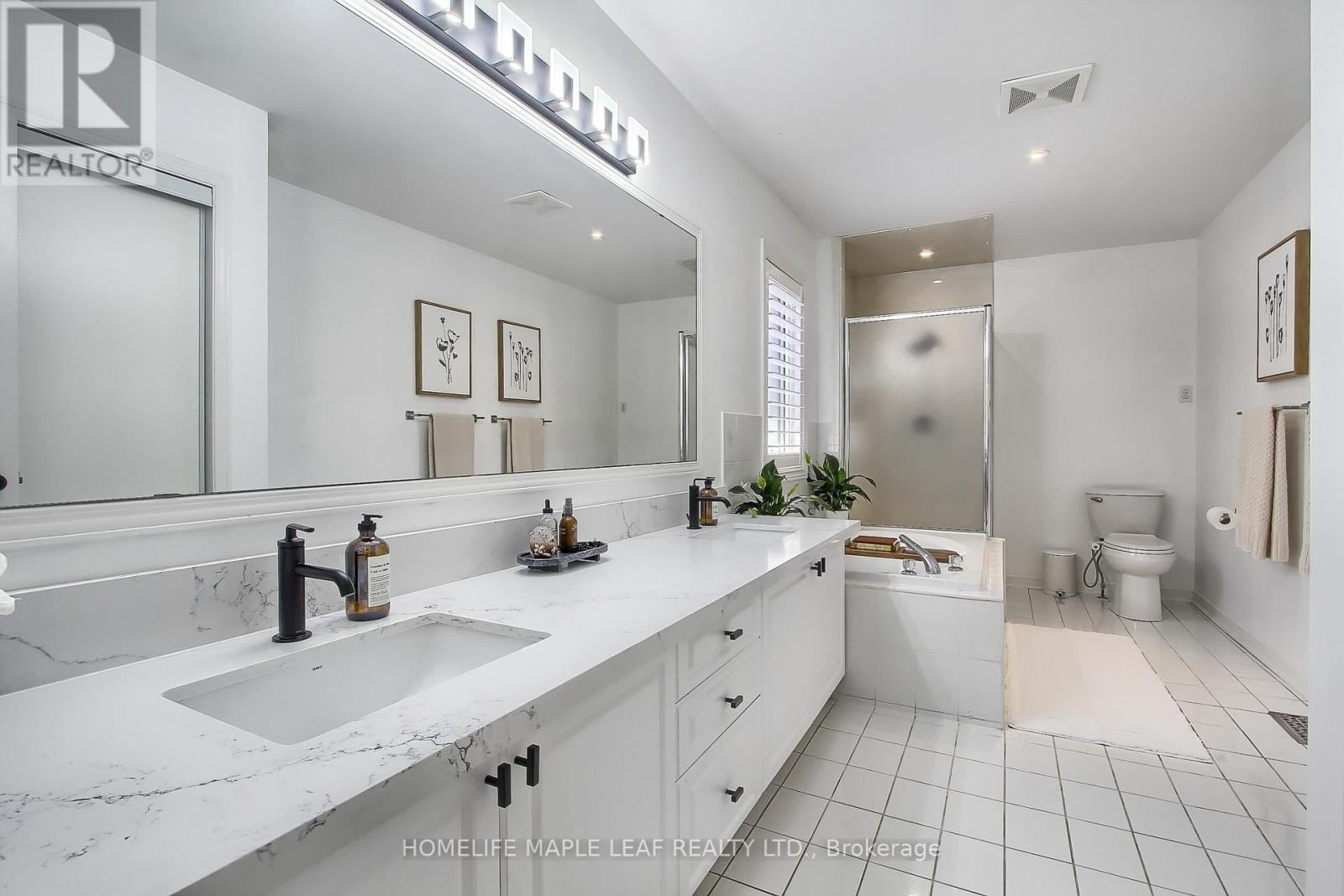 39 Segwun Road, Hamilton, Ontario  L8B 0K2 - Photo 23 - X12439681
