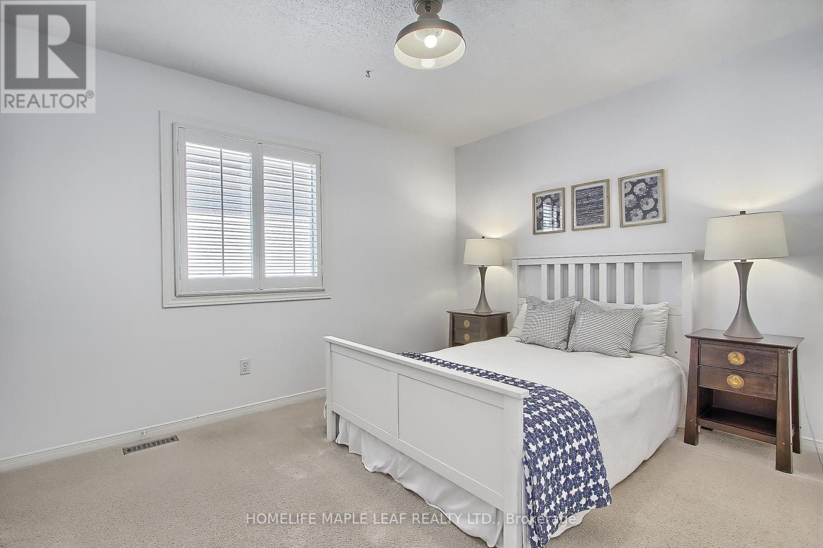 39 Segwun Road, Hamilton, Ontario  L8B 0K2 - Photo 25 - X12439681