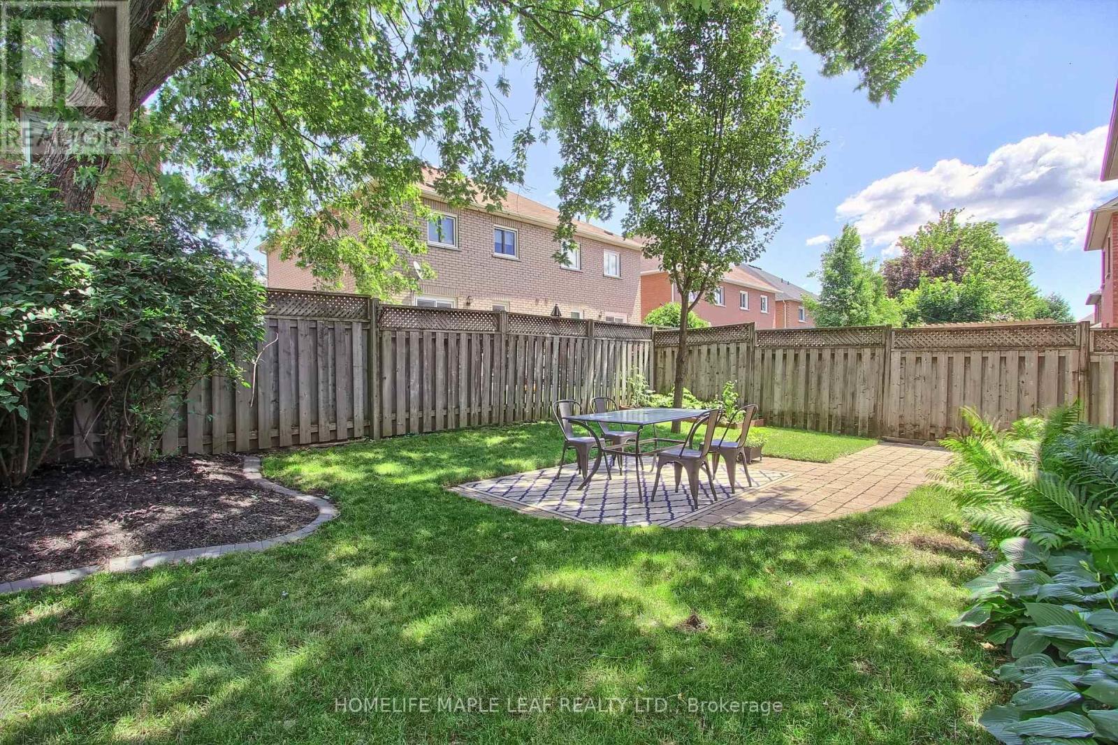 39 Segwun Road, Hamilton, Ontario  L8B 0K2 - Photo 40 - X12439681
