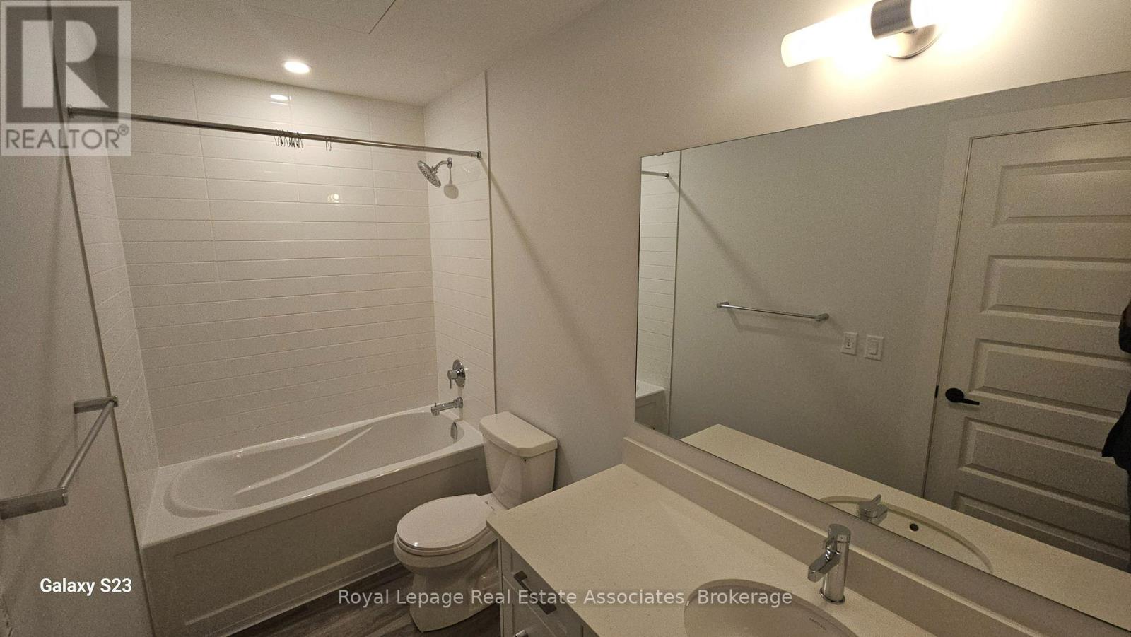 104 - 1100 Lackner Place, Kitchener, Ontario  N2A 0M1 - Photo 17 - X12439694
