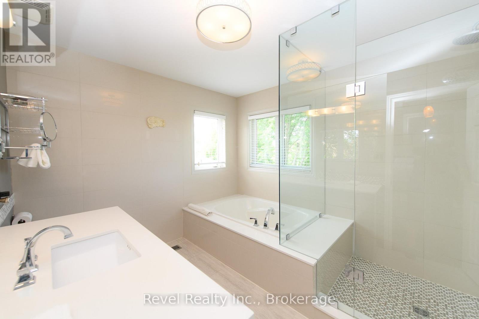 22 Kells Crescent, Collingwood, Ontario  L9Y 0A8 - Photo 13 - S12293796