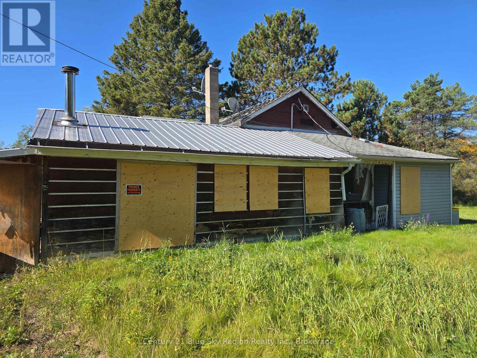 1631b River Road, Chisholm, Ontario  P0H 1B0 - Photo 1 - X12440111