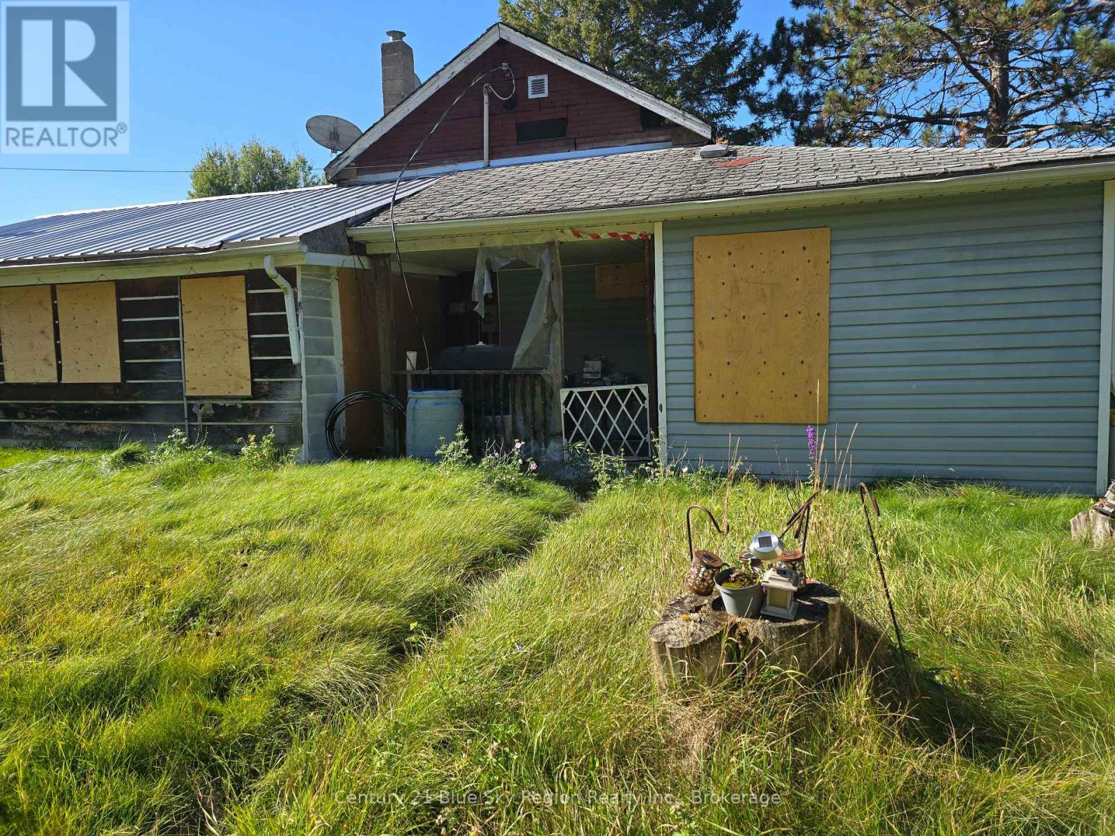 1631b River Road, Chisholm, Ontario  P0H 1B0 - Photo 2 - X12440111