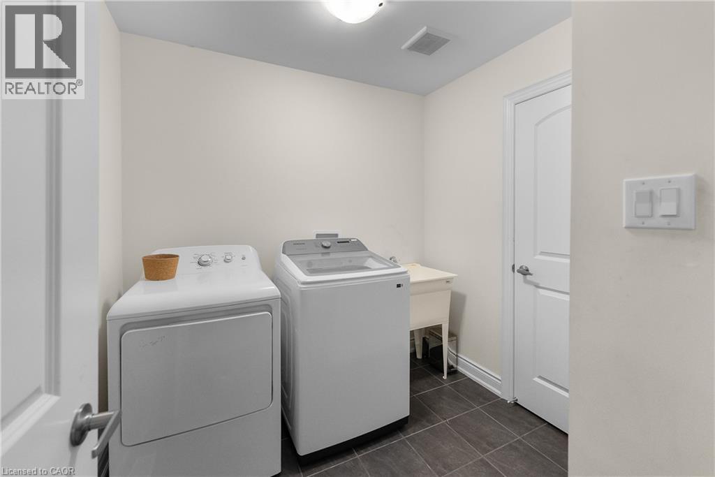 7712 Tupelo Crescent, Niagara Falls, Ontario  L2H 3R8 - Photo 28 - 40774691