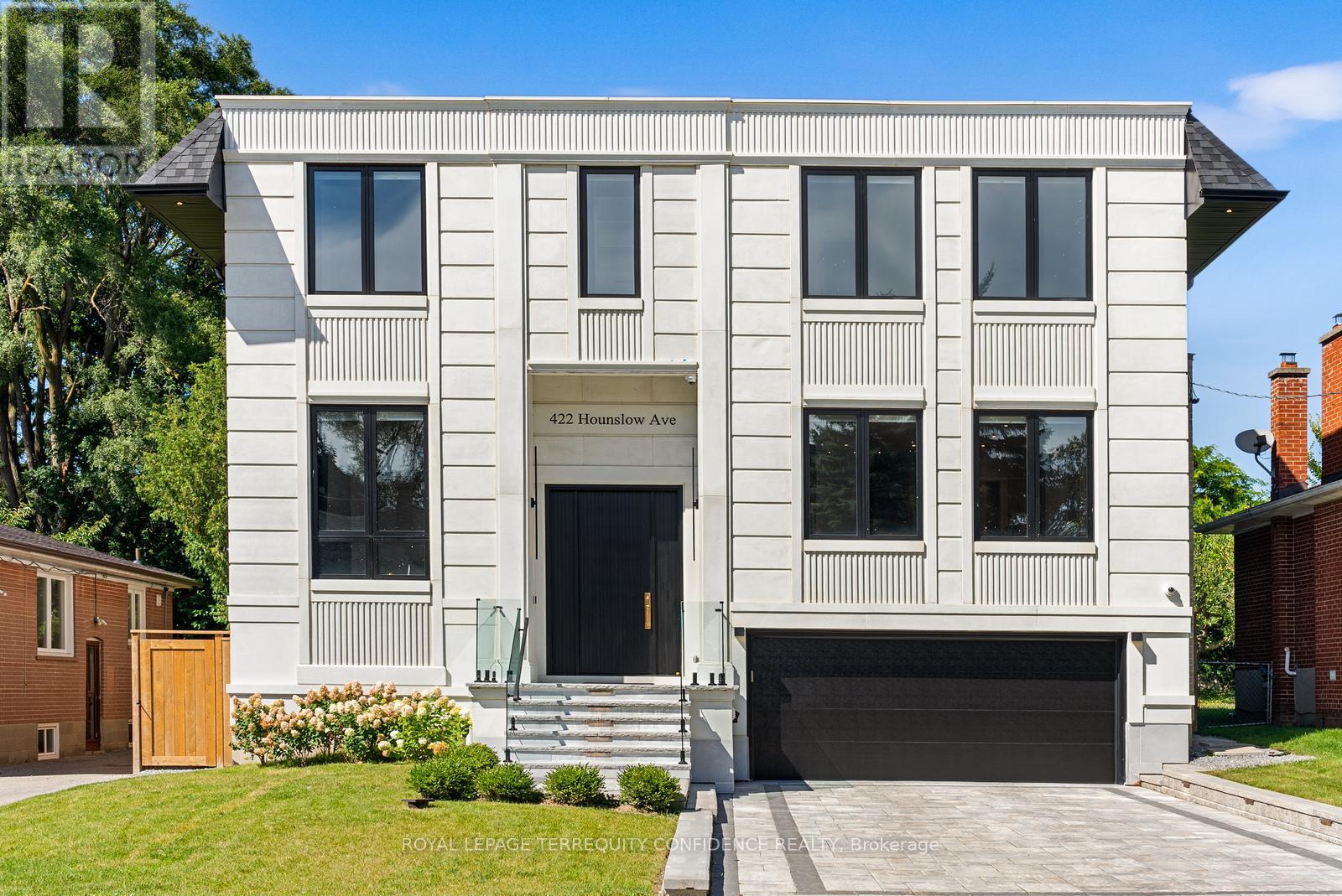 422 HOUNSLOW AVENUE, Toronto, Ontario