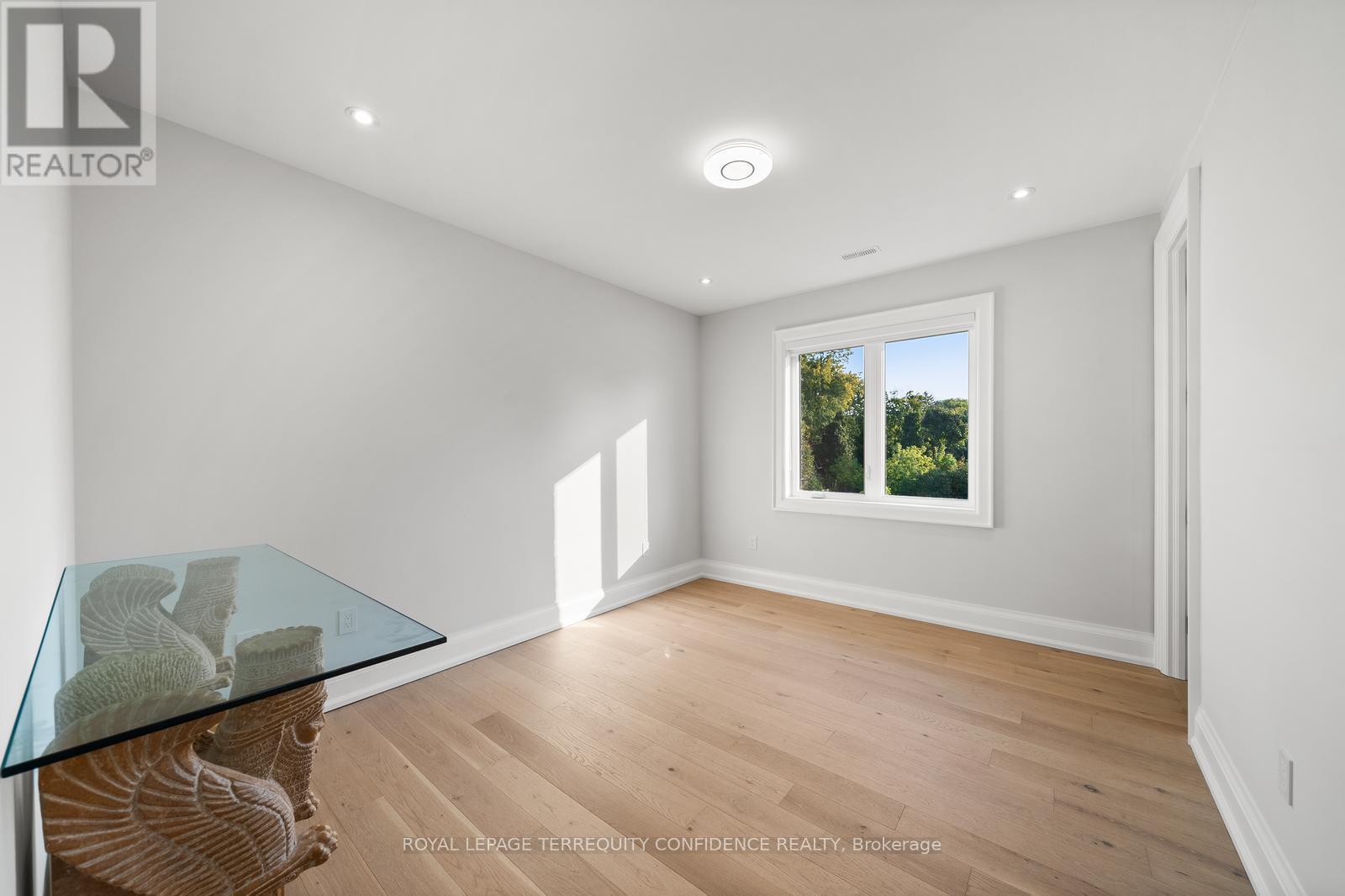 422 Hounslow Avenue, Toronto, Ontario  M2R 1H6 - Photo 30 - C12439779