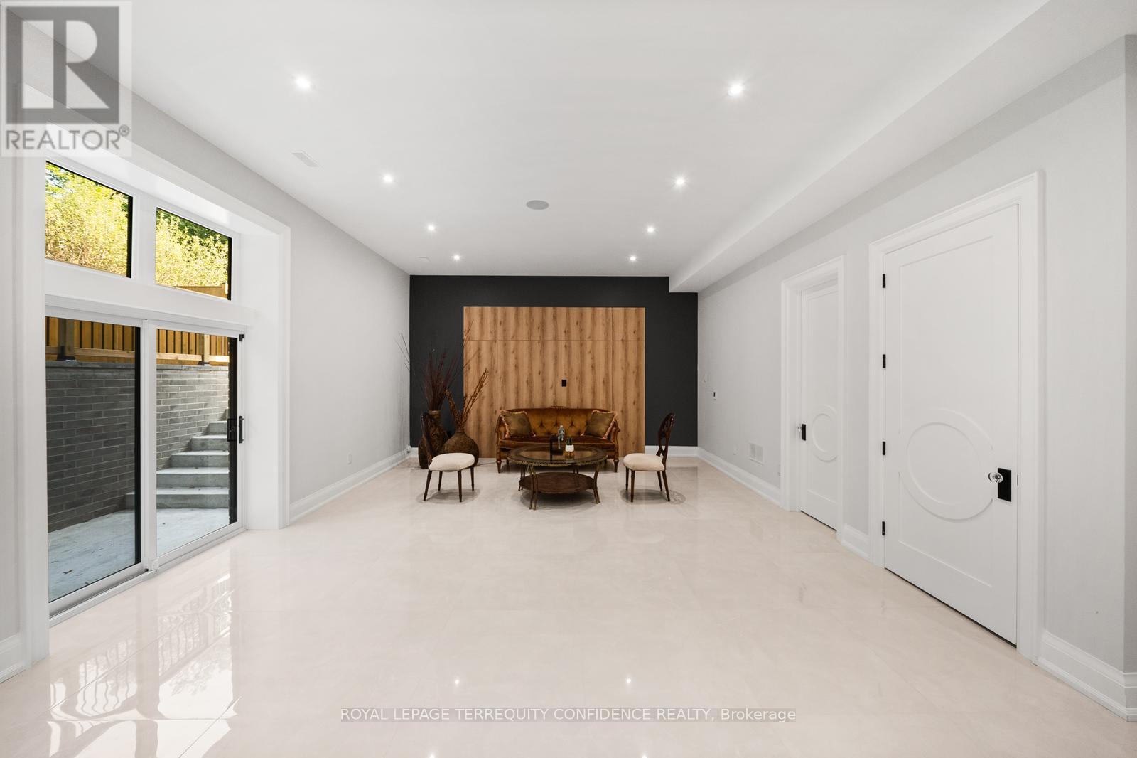 422 Hounslow Avenue, Toronto, Ontario  M2R 1H6 - Photo 39 - C12439779