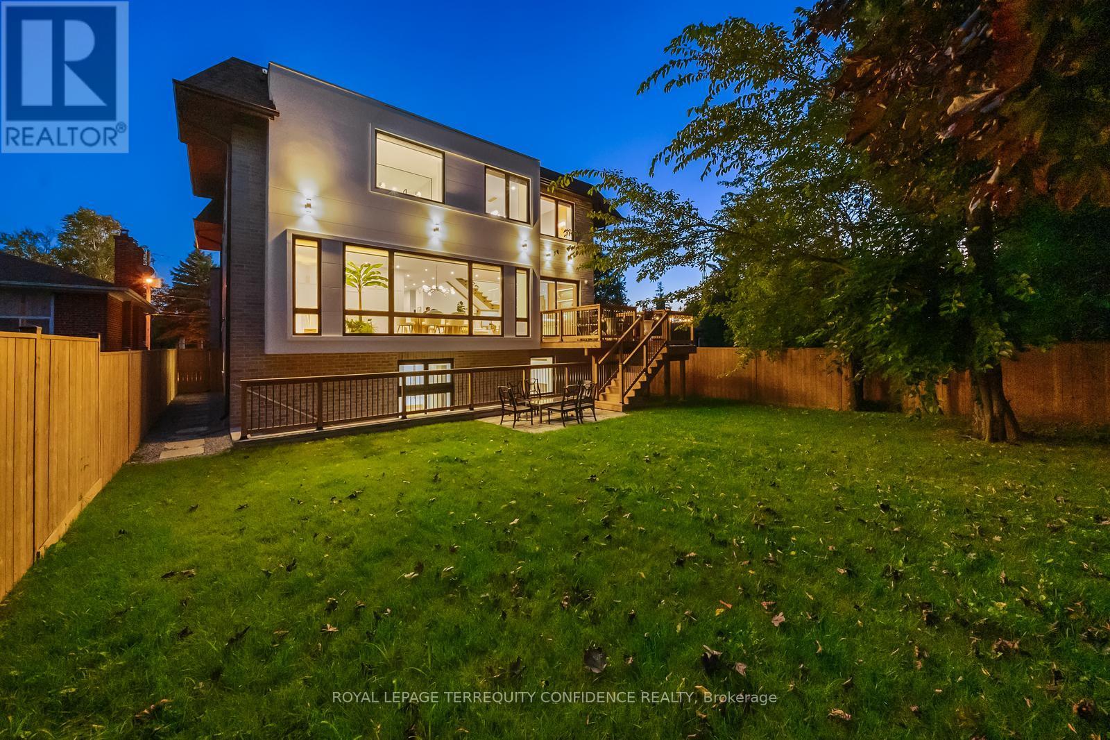 422 Hounslow Avenue, Toronto, Ontario  M2R 1H6 - Photo 48 - C12439779