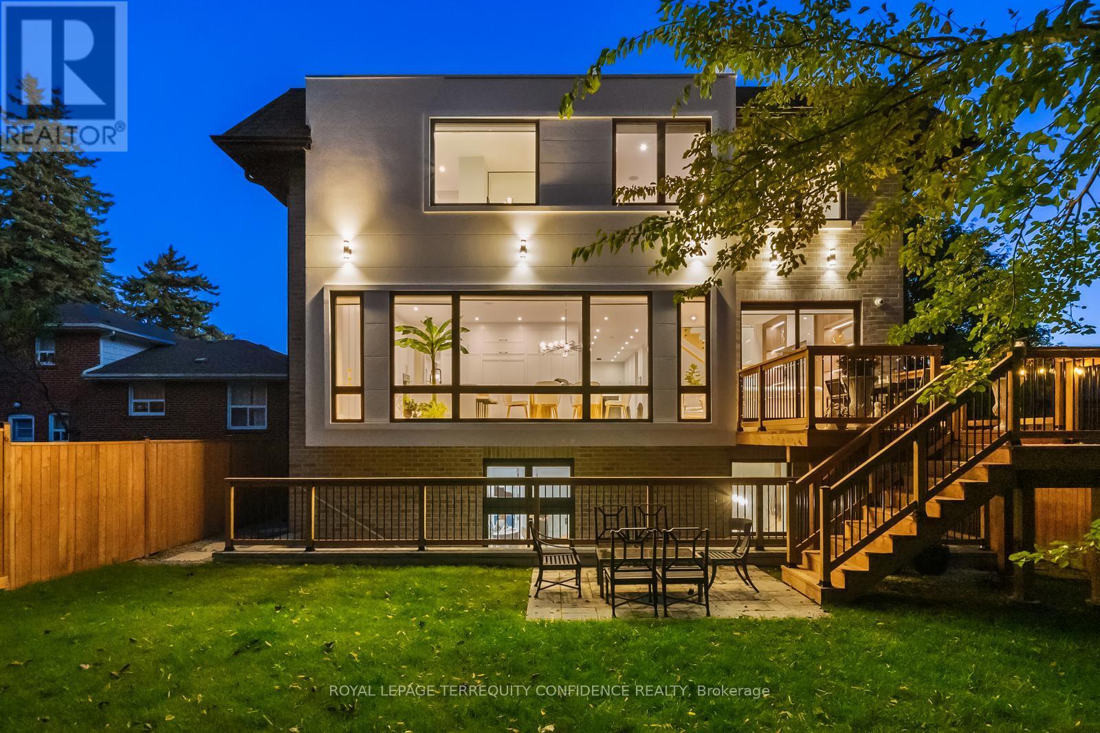 422 Hounslow Avenue, Toronto, Ontario  M2R 1H6 - Photo 49 - C12439779