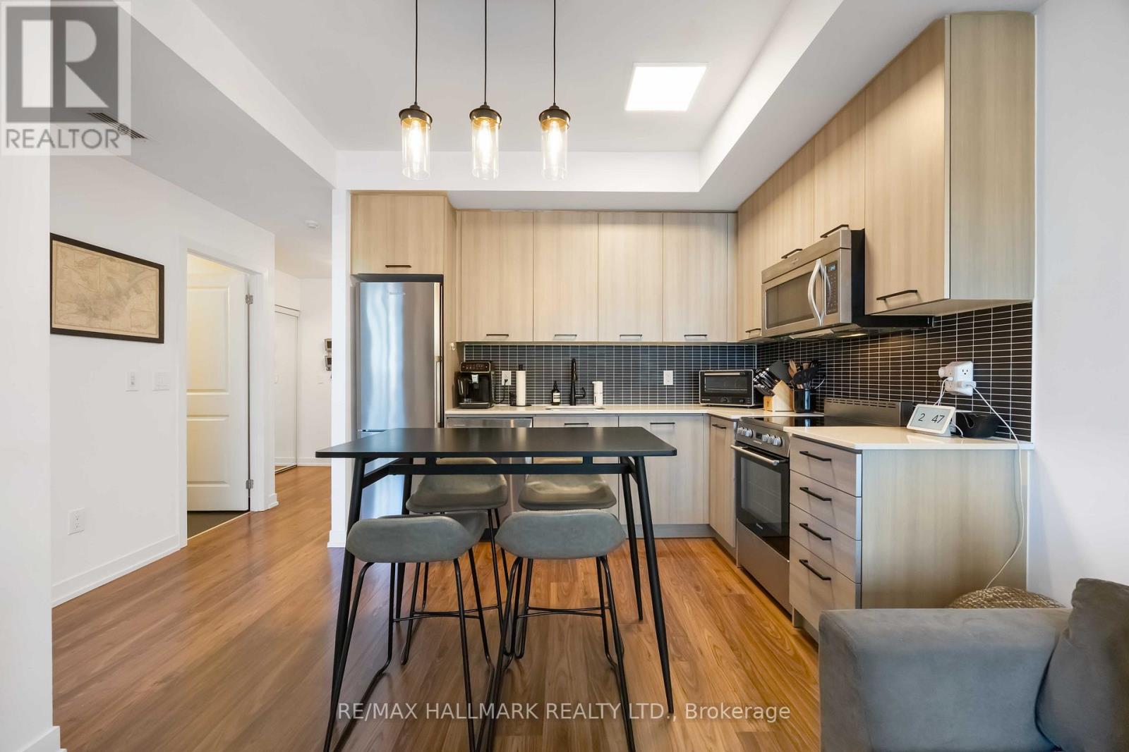 902 - 105 George Street, Toronto, Ontario  M5A 2N4 - Photo 12 - C12439792