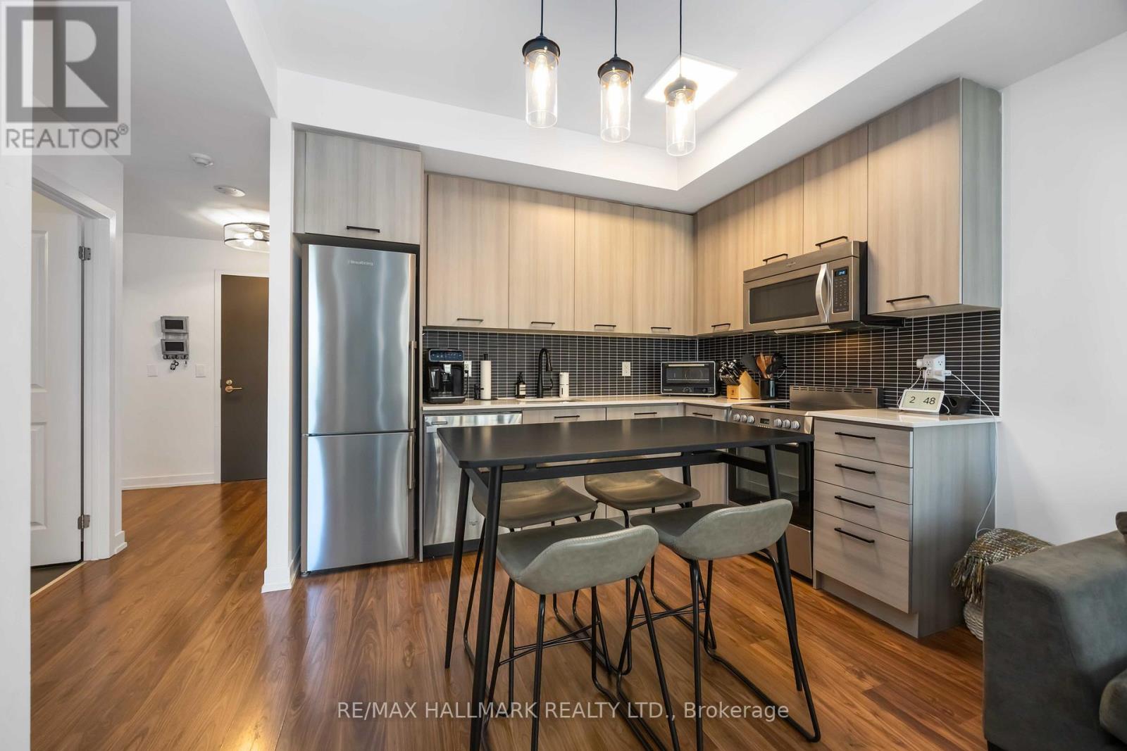 902 - 105 George Street, Toronto, Ontario  M5A 2N4 - Photo 13 - C12439792