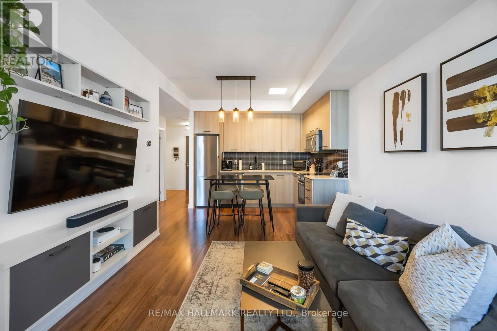 902 - 105 George Street, Toronto, Ontario  M5A 2N4 - Photo 19 - C12439792