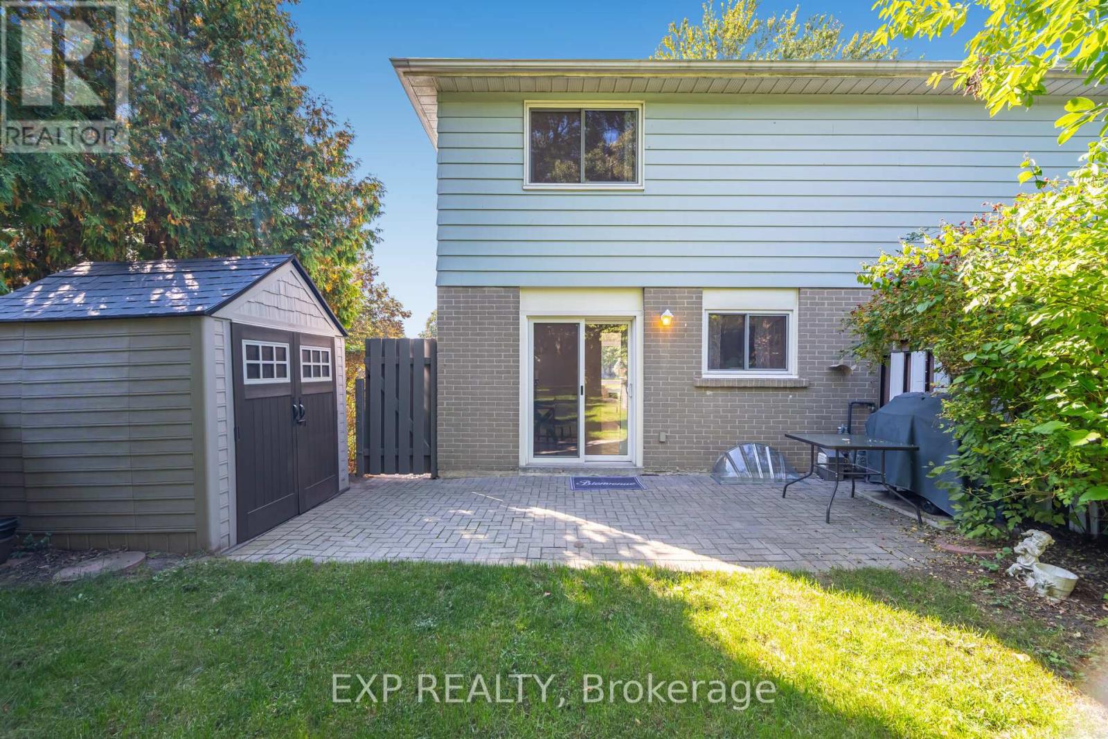 125 Hollyberry Trail, Toronto, Ontario  M2H 2P2 - Photo 18 - C12439827