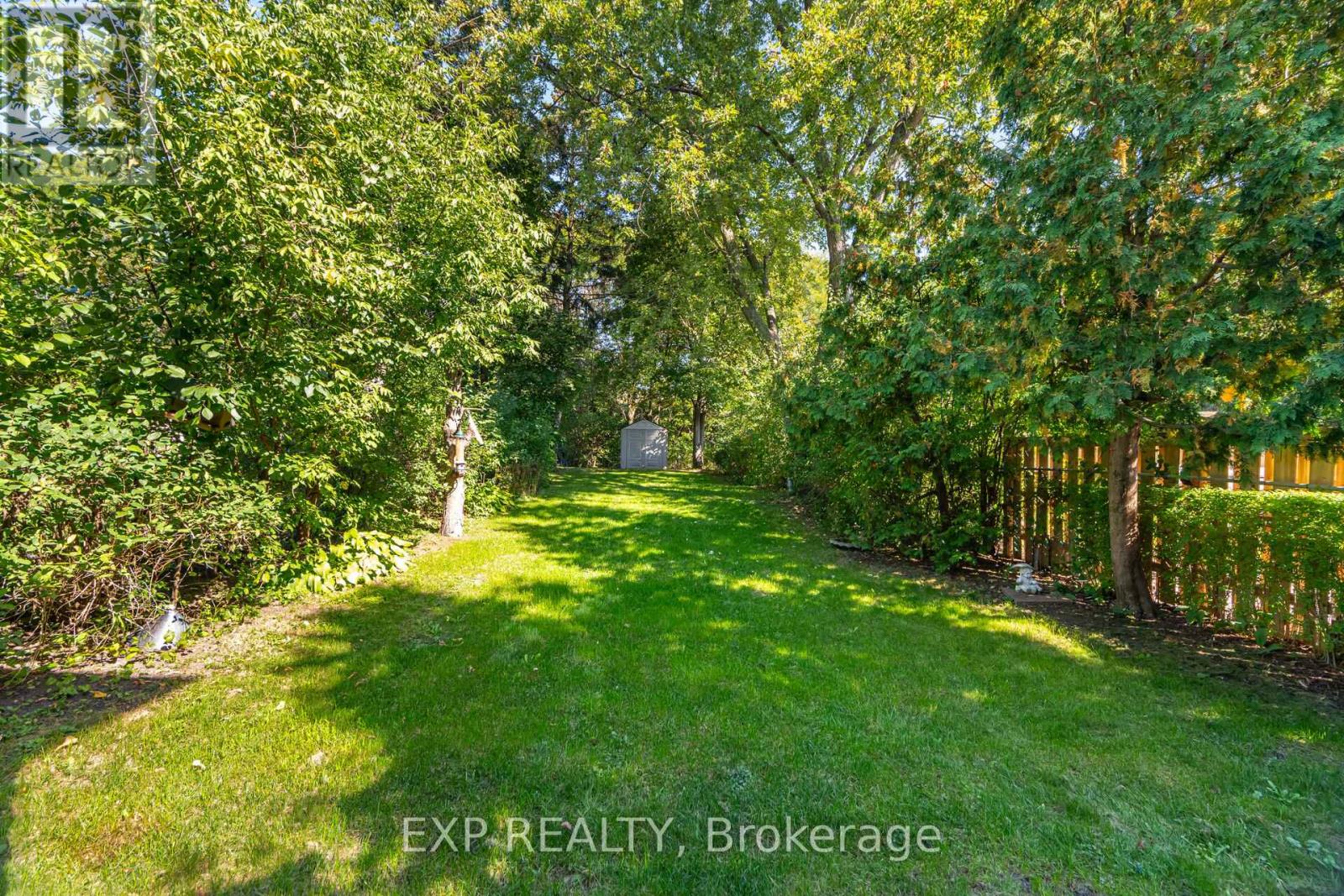 125 Hollyberry Trail, Toronto, Ontario  M2H 2P2 - Photo 21 - C12439827