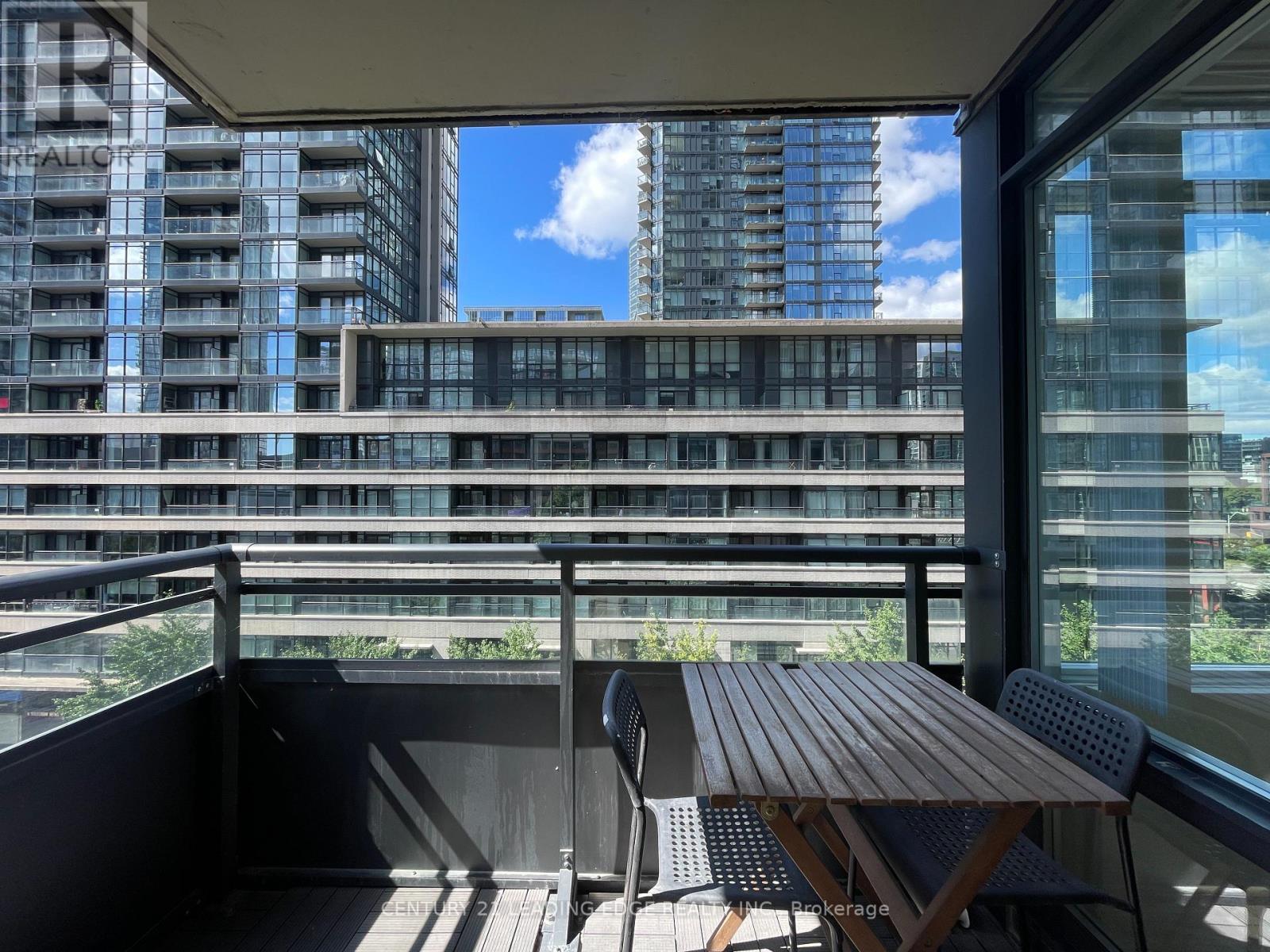 609 - 25 Telegram Mews, Toronto, Ontario  M5V 3Z1 - Photo 14 - C12439830