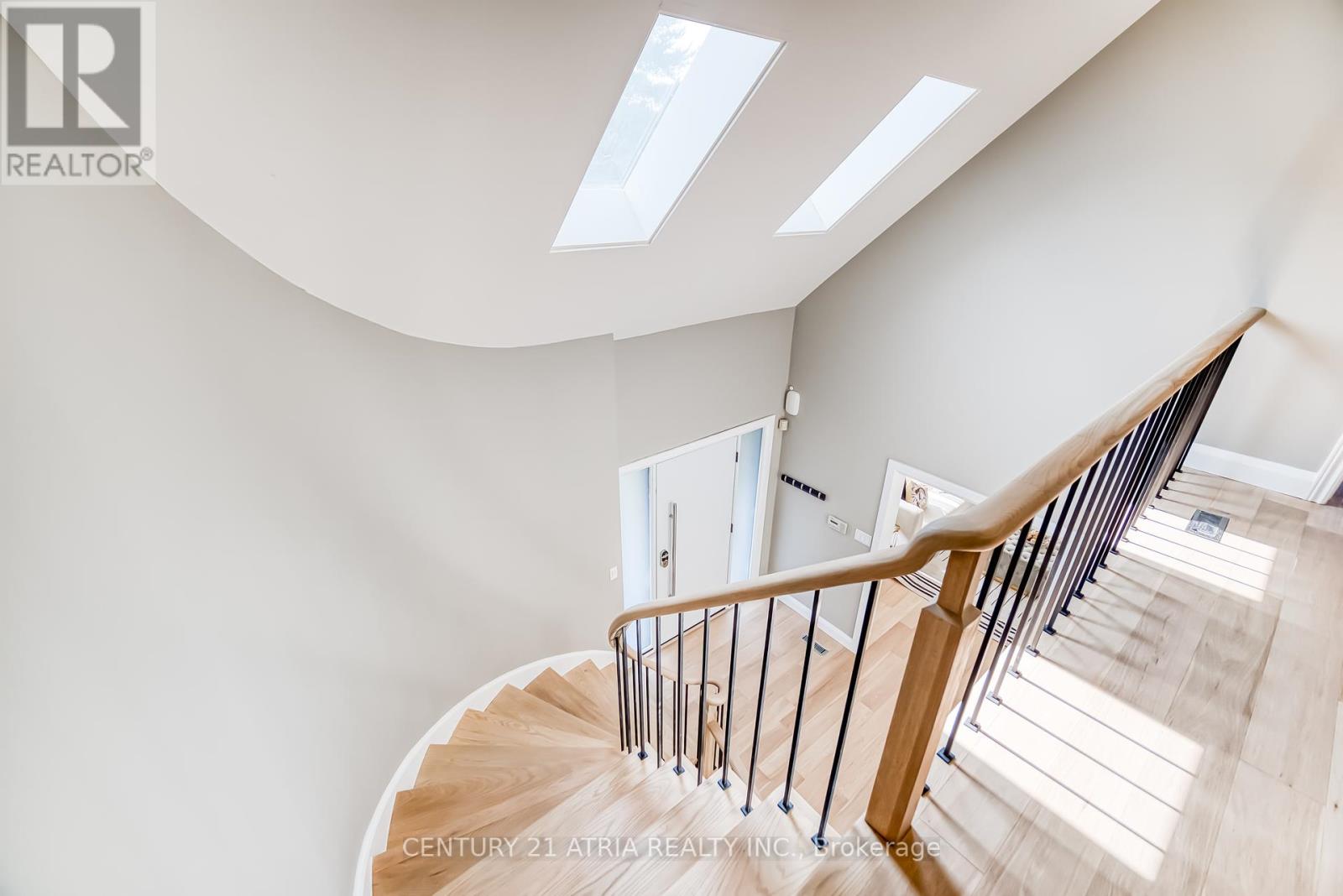 56 Magpie Crescent, Toronto, Ontario  M2L 2E5 - Photo 11 - C12439834