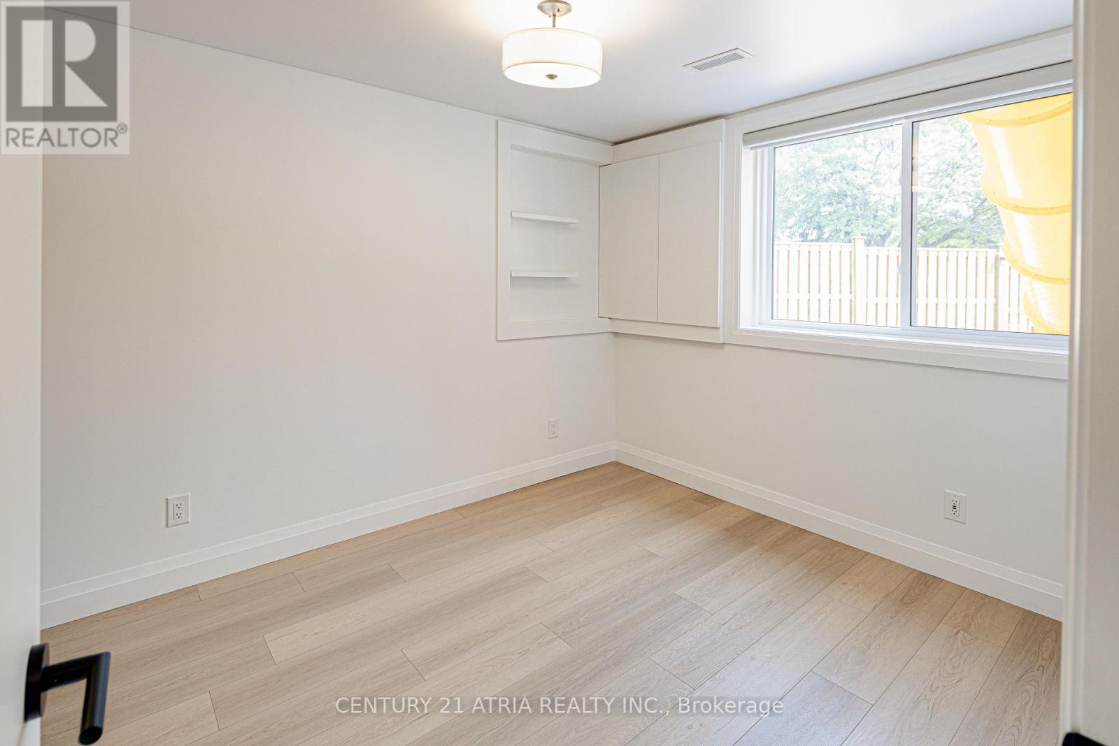 56 Magpie Crescent, Toronto, Ontario  M2L 2E5 - Photo 26 - C12439834