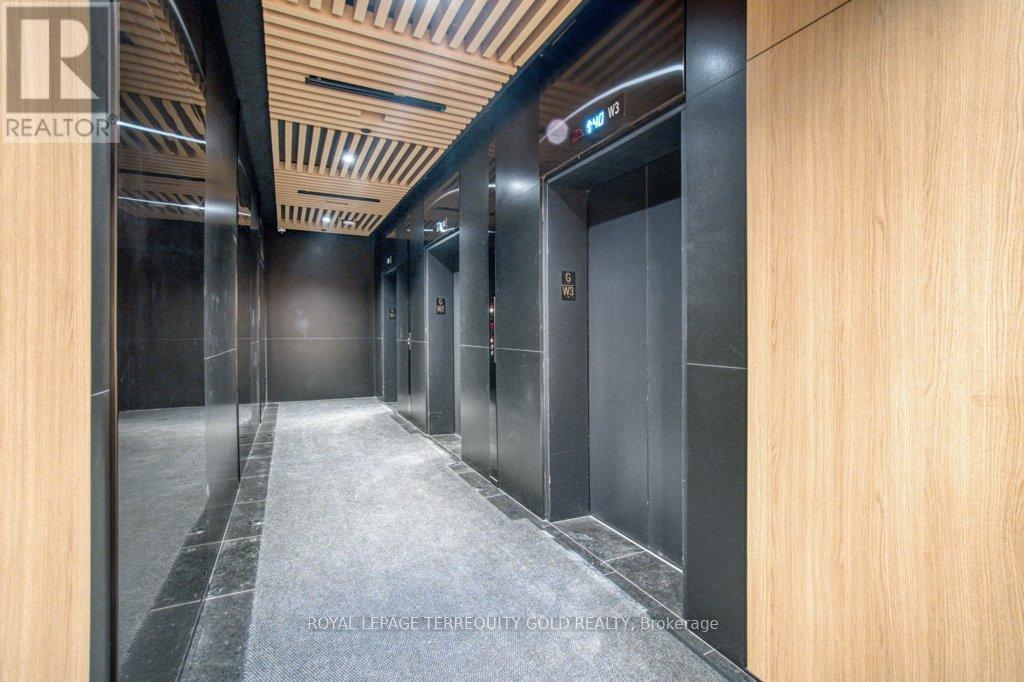 2312 - 35 Mercer Street, Toronto, Ontario  M5V 1H2 - Photo 3 - C12439847