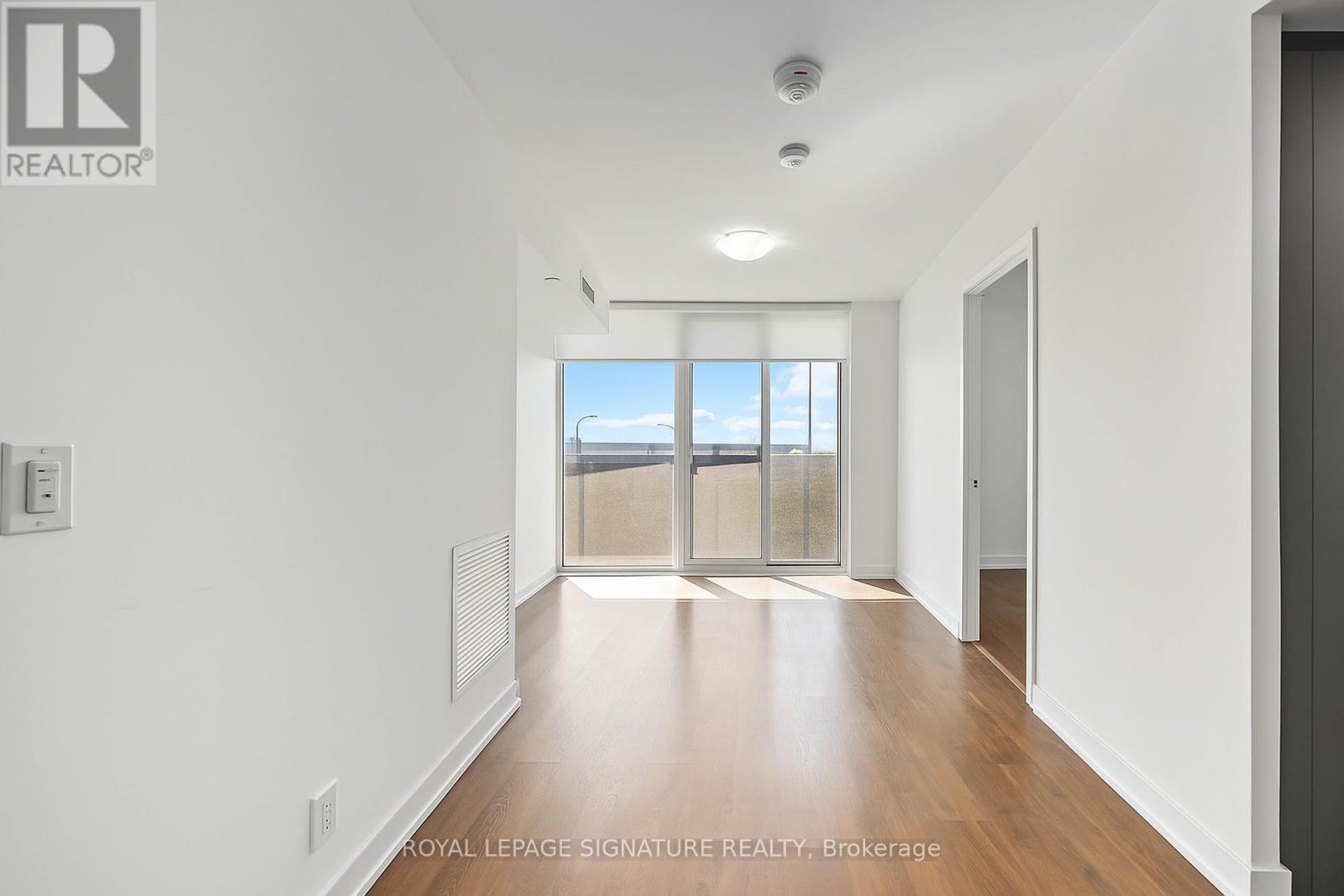 216 - 30 Tretti Way, Toronto, Ontario  M3H 0E3 - Photo 8 - C12439857