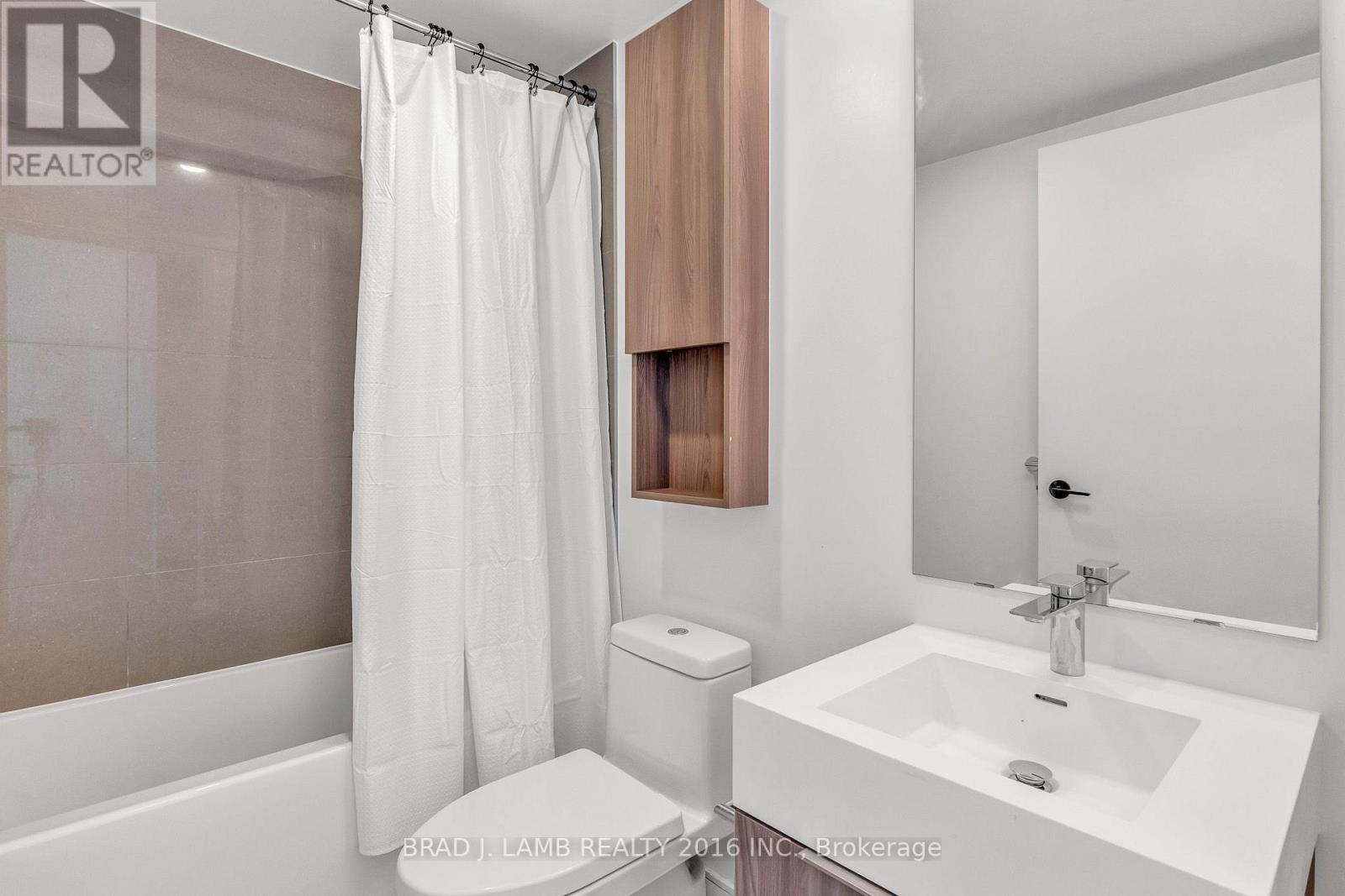 S904 - 180 Mill Street, Toronto, Ontario  M5A 0V7 - Photo 15 - C12439901