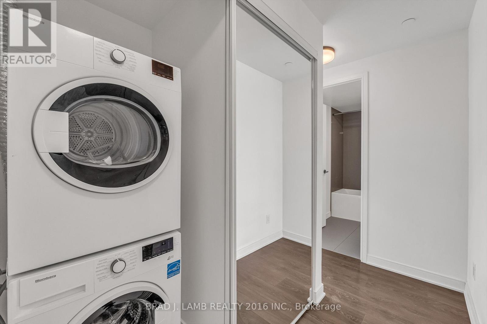 S904 - 180 Mill Street, Toronto, Ontario  M5A 0V7 - Photo 20 - C12439901