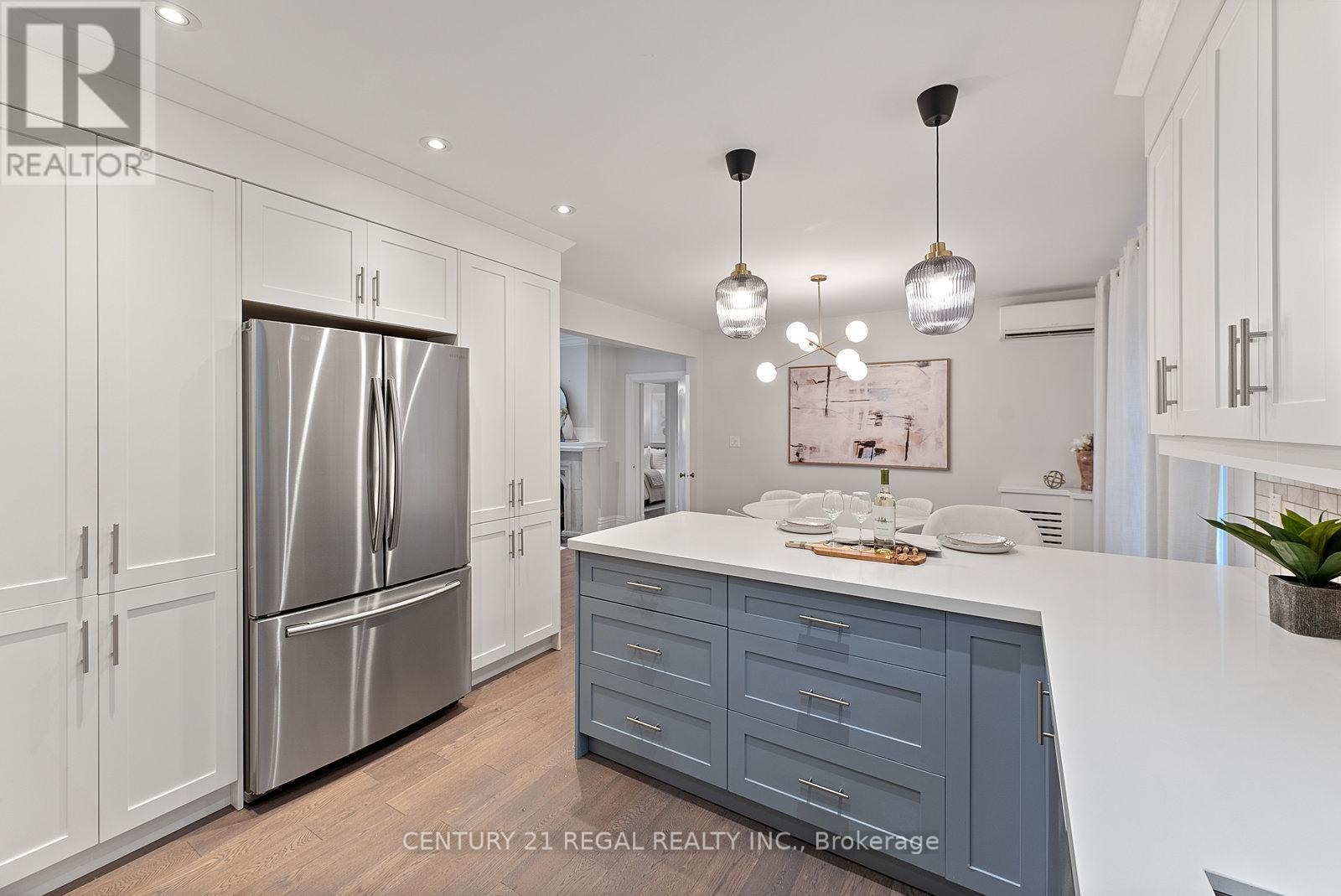 93 Douglas Crescent, Toronto, Ontario  M4W 2E6 - Photo 18 - C12439930