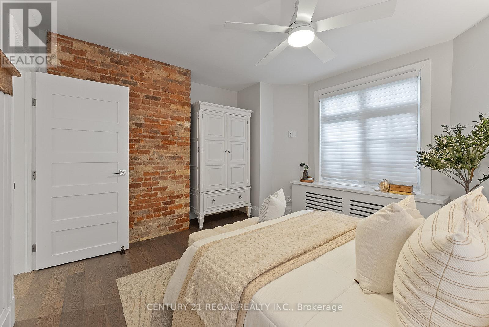 93 Douglas Crescent, Toronto, Ontario  M4W 2E6 - Photo 22 - C12439930