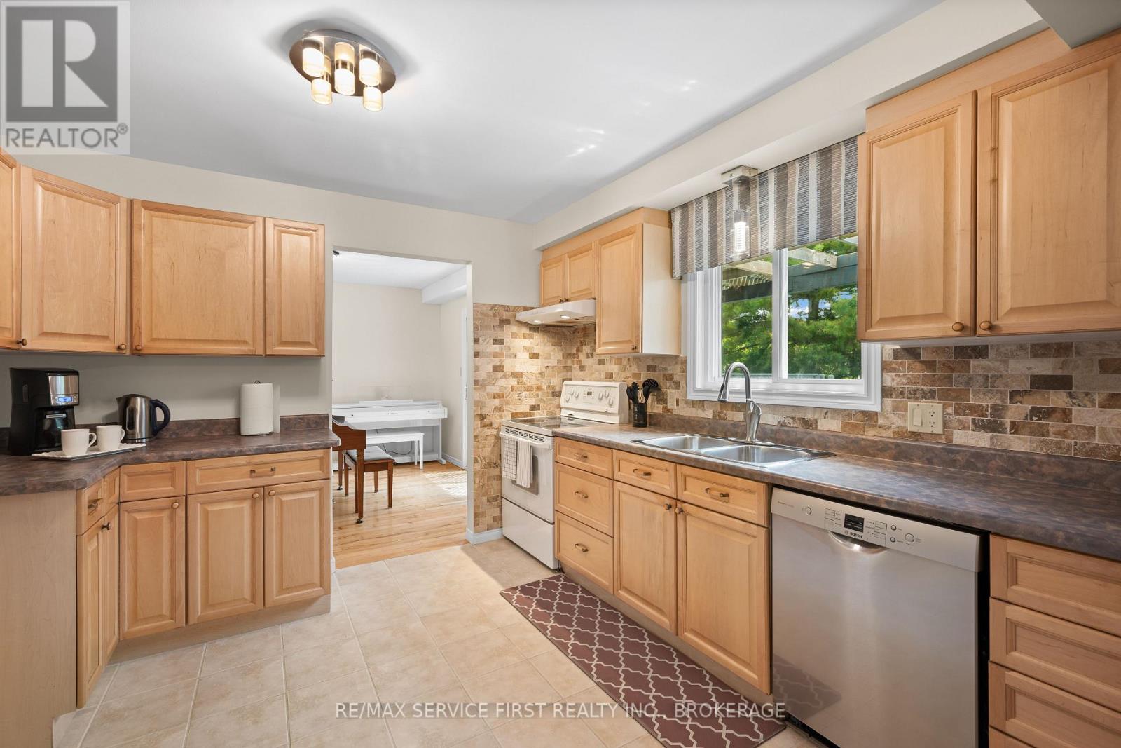 199 Splinter Court, Kingston, Ontario  K7M 7Z3 - Photo 18 - X12440094