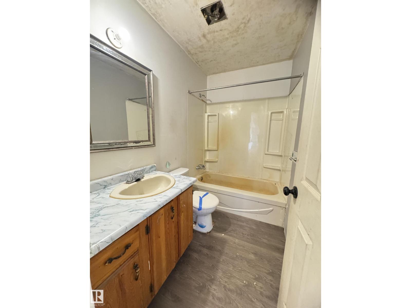 Unknown Address, ,     - Photo 22 - E4460393