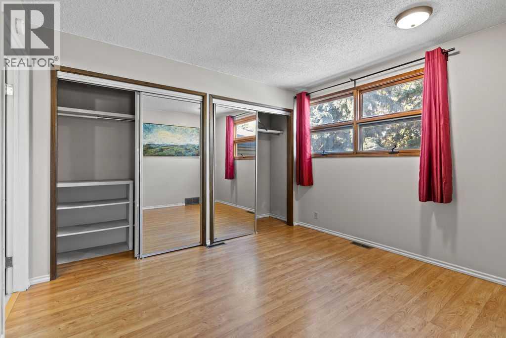215 Ranchview Court Nw, Calgary, Alberta  T3G 1A5 - Photo 25 - A2253870