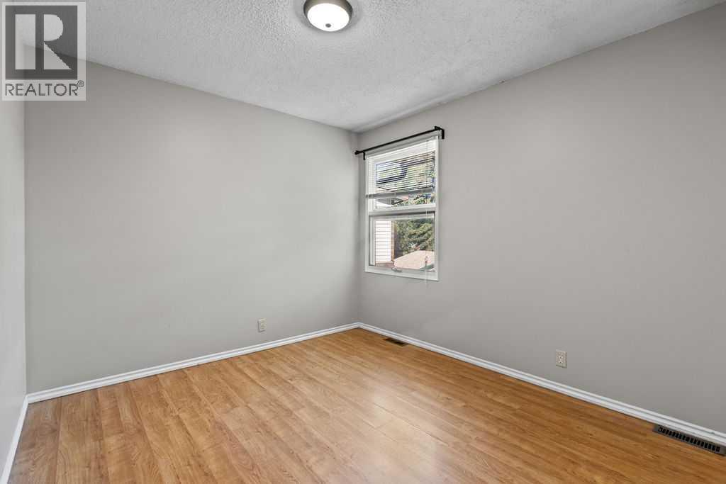 215 Ranchview Court Nw, Calgary, Alberta  T3G 1A5 - Photo 23 - A2253870