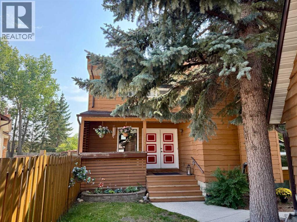 215 Ranchview Court Nw, Calgary, Alberta  T3G 1A5 - Photo 2 - A2253870