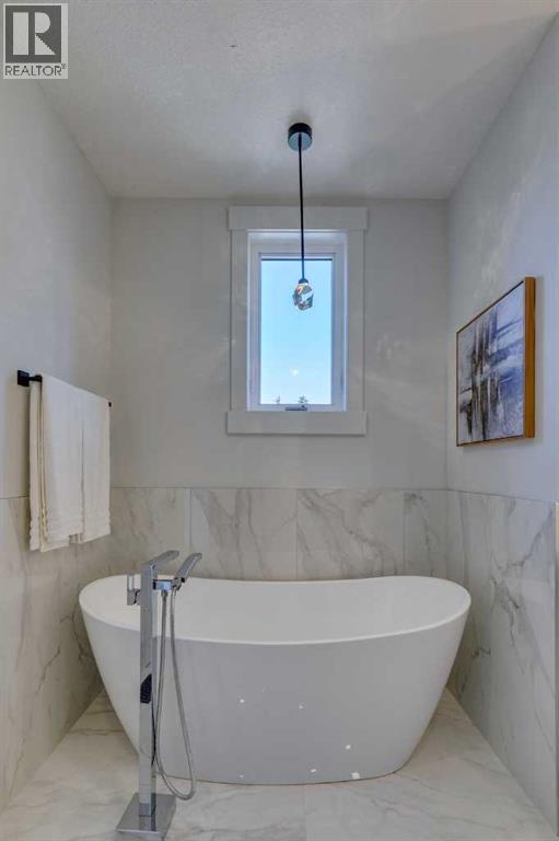 2013 23 Avenue Nw, Calgary, Alberta  T2M 1W2 - Photo 32 - A2255515