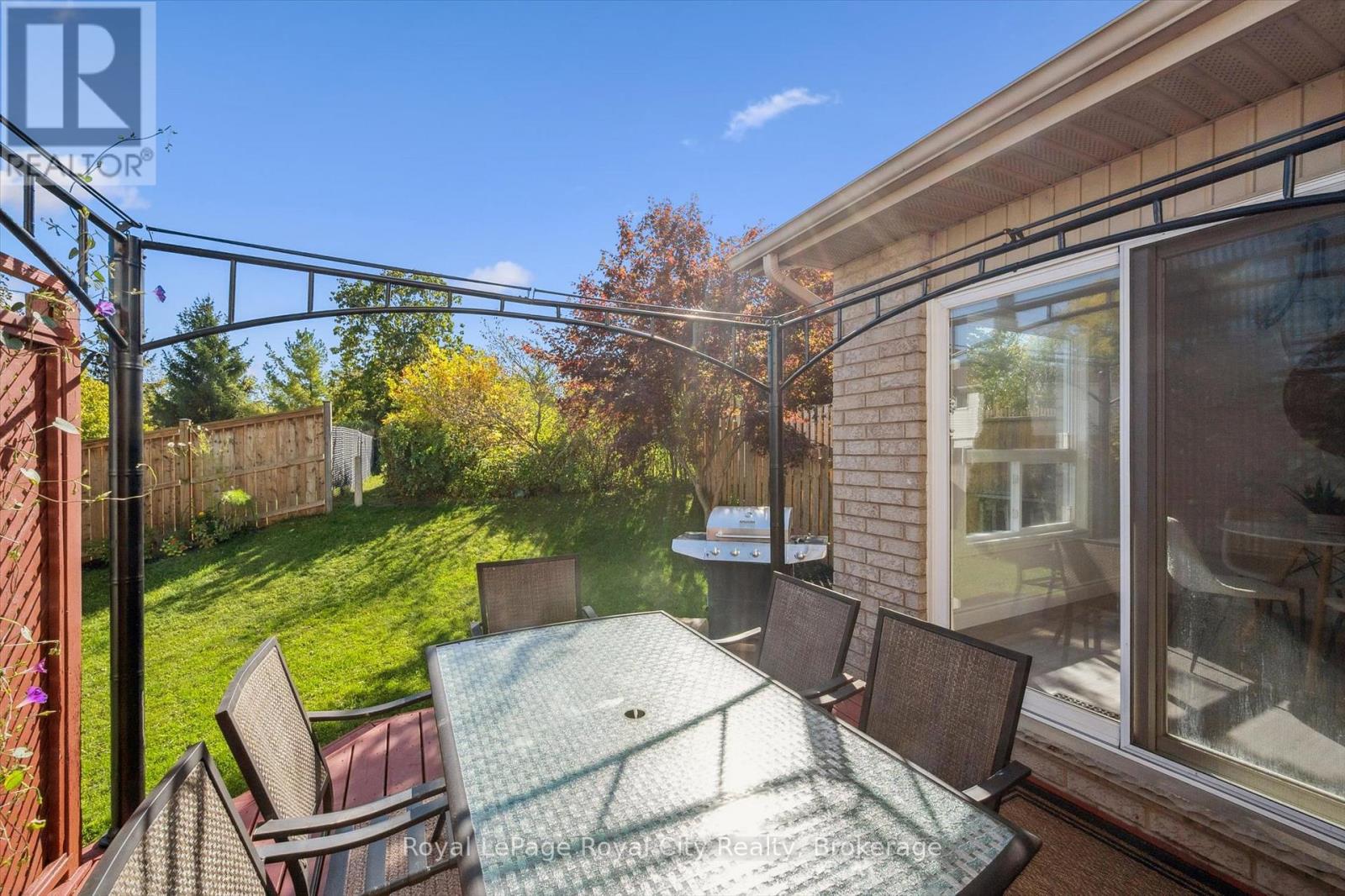 130 Silurian Drive, Guelph, Ontario  N1E 7G1 - Photo 19 - X12440012