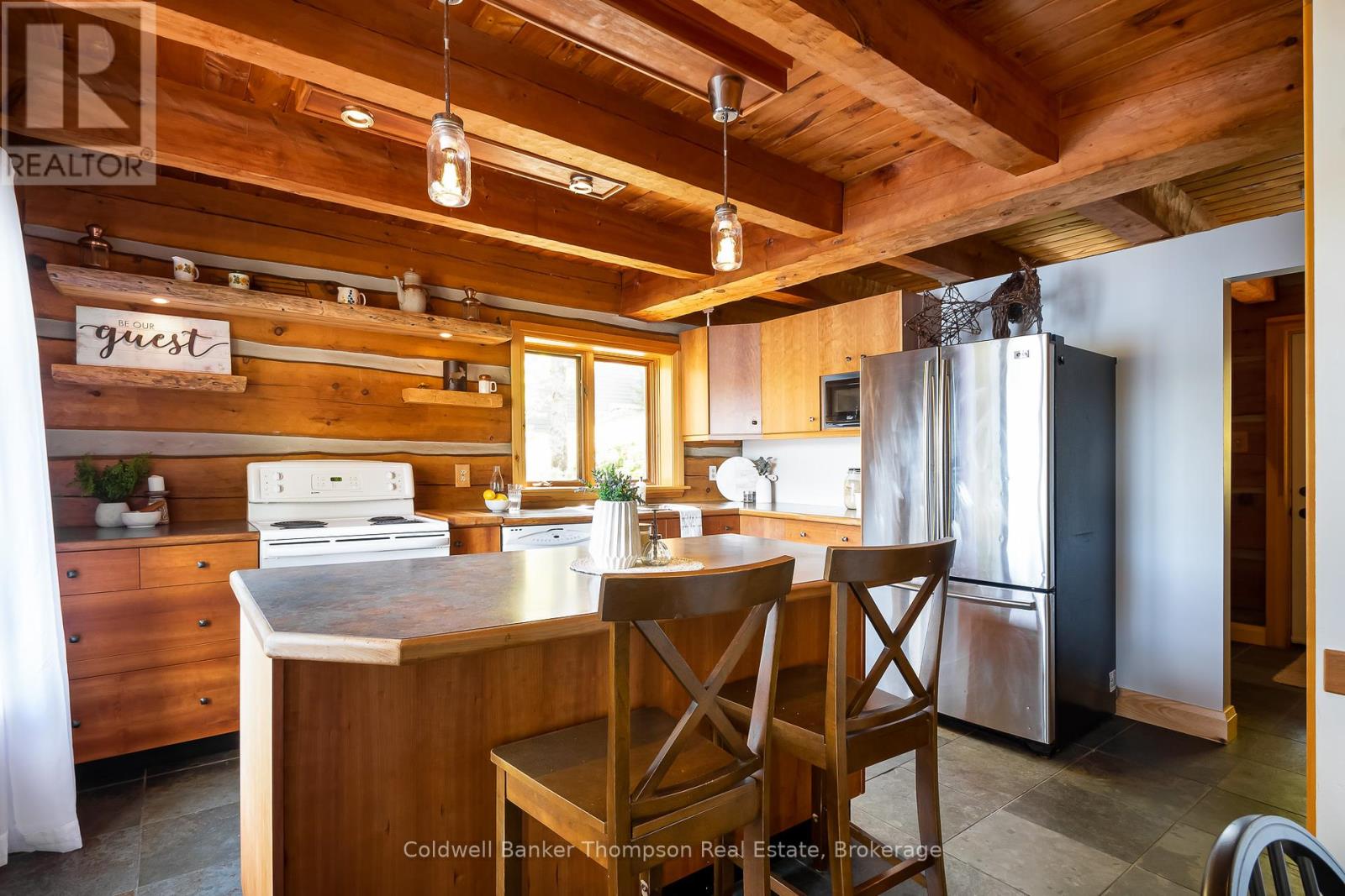 18 Port Vernon Lane, Huntsville, Ontario  P1H 2J2 - Photo 7 - X12440087