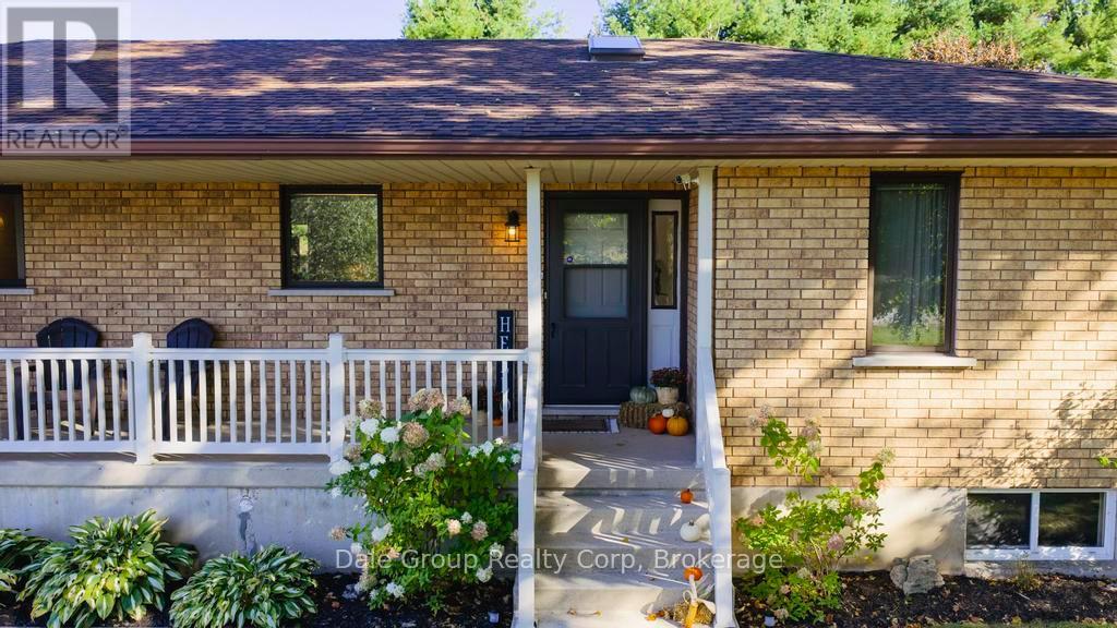 35272 Cut Line Road, Central Huron, Ontario  N7A 3X8 - Photo 5 - X12440097