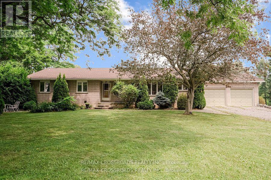 2292 Baseline Road W, Clarington, Ontario  L1C 0Y1 - Photo 3 - E12439787