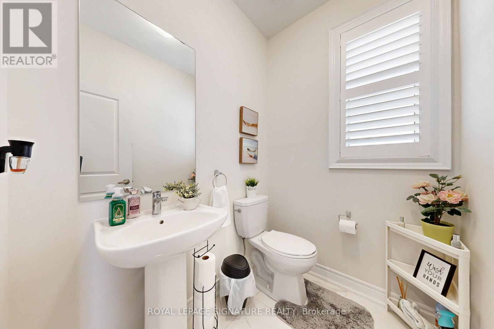 Upper - 1028 Pelican Trail, Pickering, Ontario  L1X 0G7 - Photo 20 - E12439791