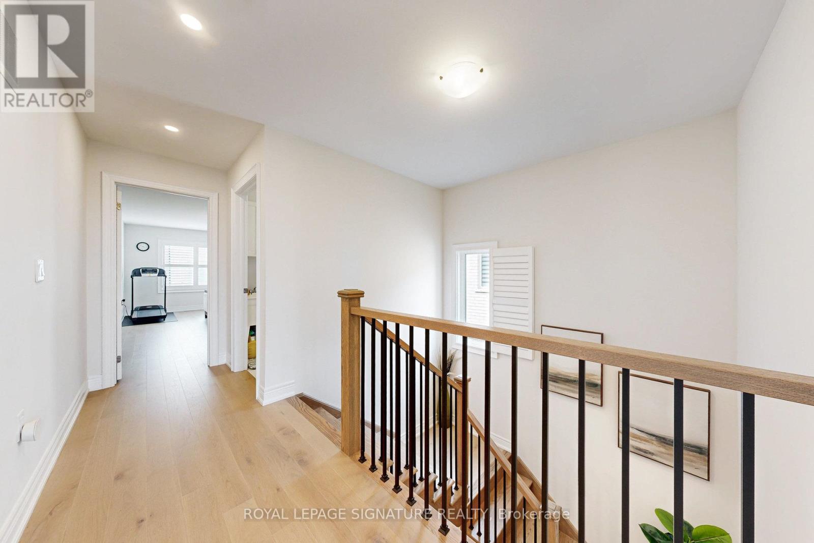Upper - 1028 Pelican Trail, Pickering, Ontario  L1X 0G7 - Photo 21 - E12439791