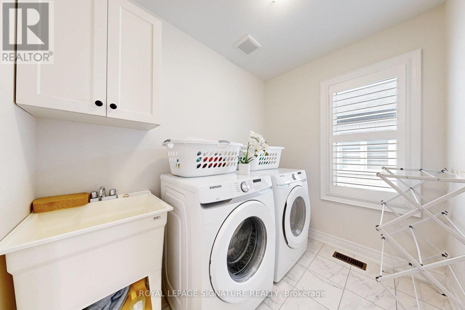 Upper - 1028 Pelican Trail, Pickering, Ontario  L1X 0G7 - Photo 22 - E12439791