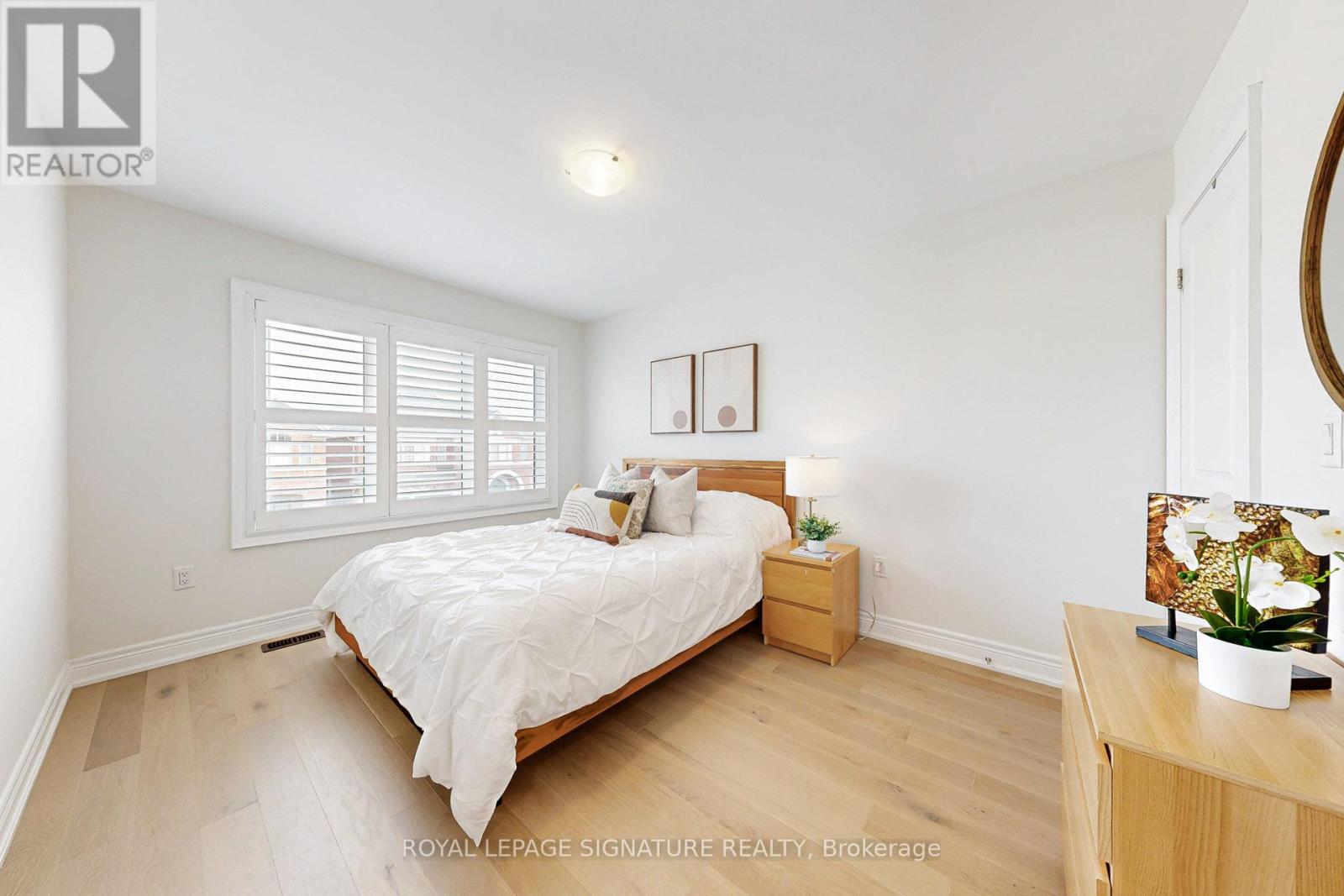 Upper - 1028 Pelican Trail, Pickering, Ontario  L1X 0G7 - Photo 31 - E12439791