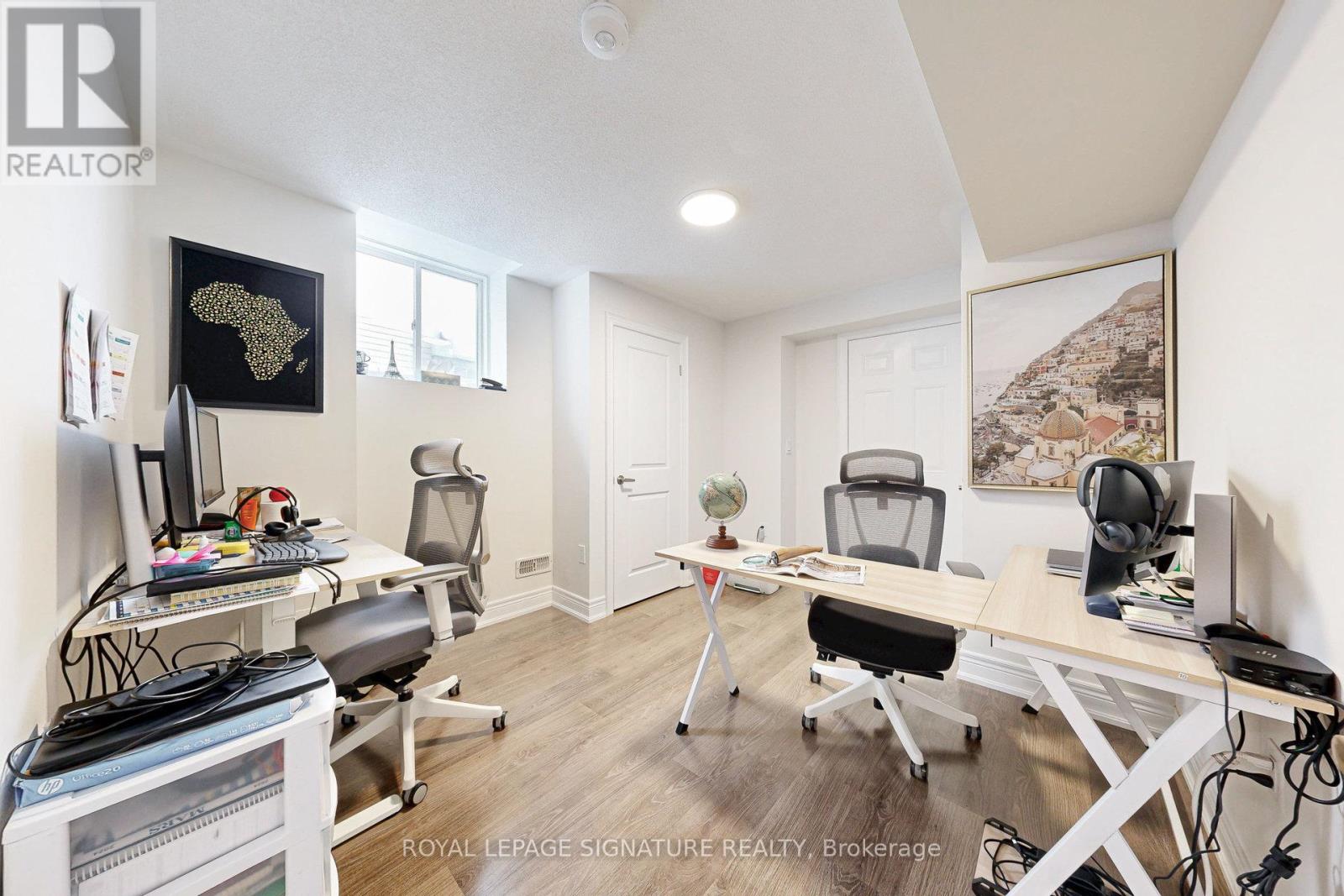 Upper - 1028 Pelican Trail, Pickering, Ontario  L1X 0G7 - Photo 35 - E12439791
