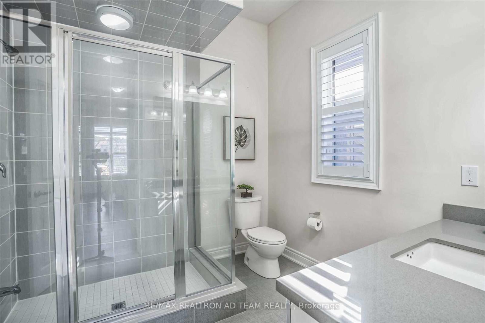19 Pennine Drive, Whitby, Ontario  L1P 0C3 - Photo 23 - E12439844