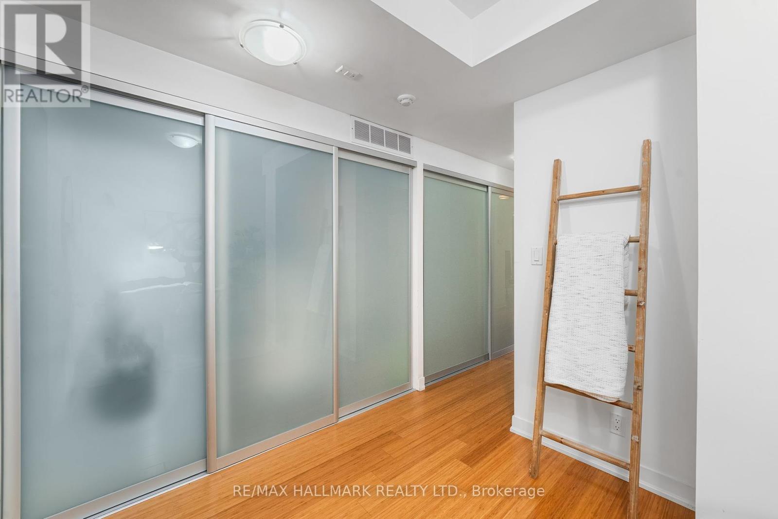 239 - 201 Carlaw Avenue, Toronto, Ontario  M4M 2S1 - Photo 15 - E12439882